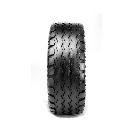 Bkt AW 702 12.5/80 R18 148a8