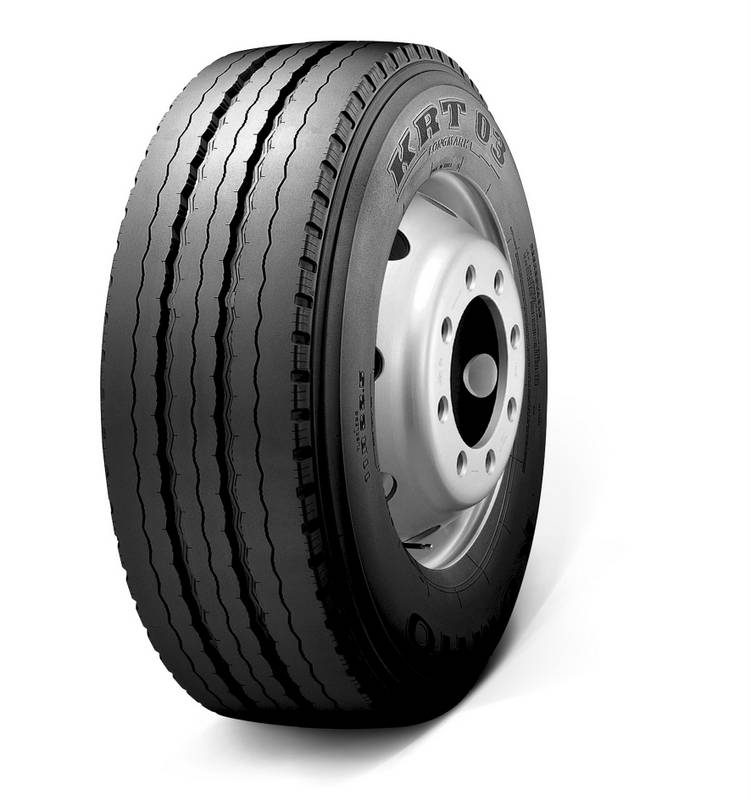 Levně Kumho KRT03 9.5/0 R17.5 143l rok výroby: 2024